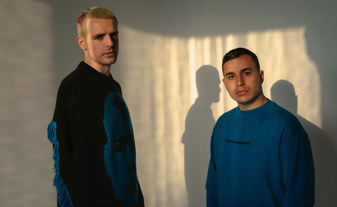 999999999 promotional photograph